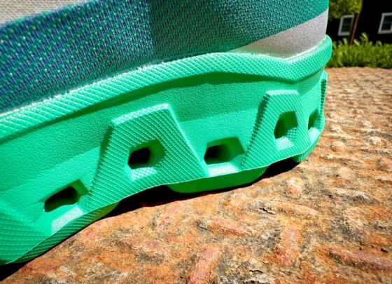 Picture of On Cloudmonster Hyper