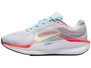 nike winflo 11 - white background